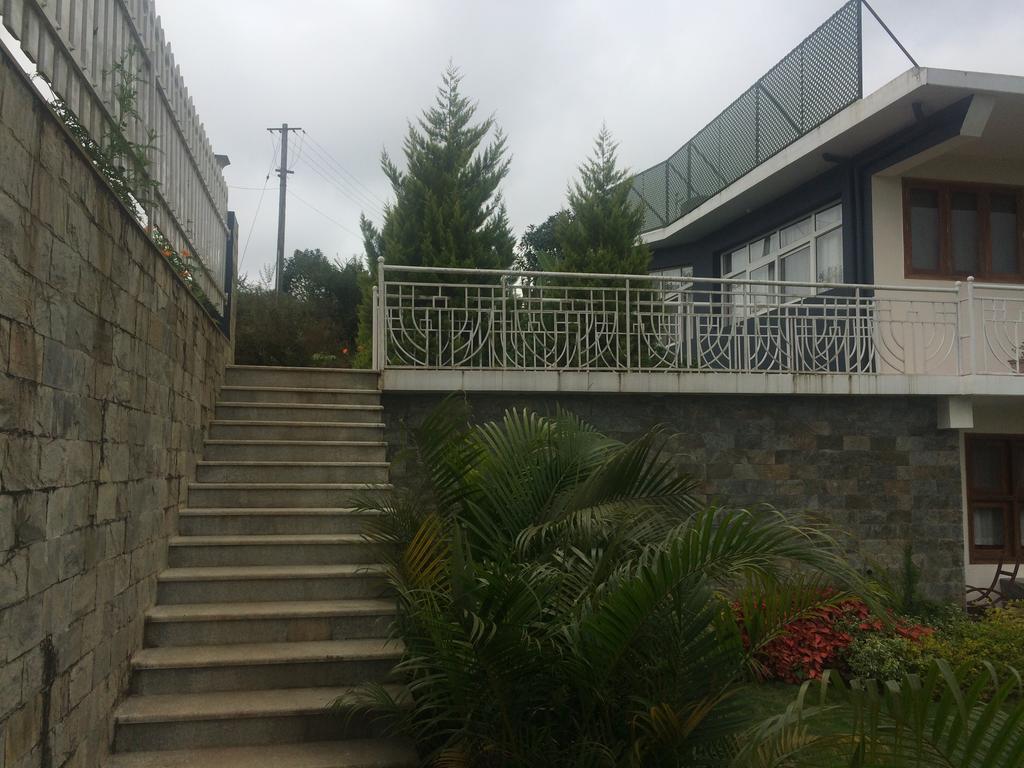 Leisure Vacations Heavenly Hills Villa Madikeri Exterior photo